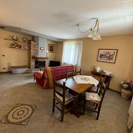 Appartamento Gallicano - La Tana Екстер'єр фото